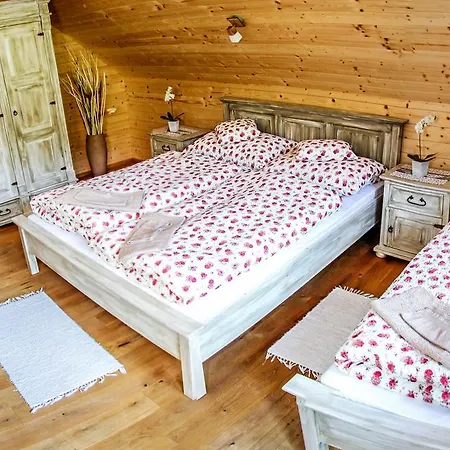 Aparthotel Salas Klak 3*
