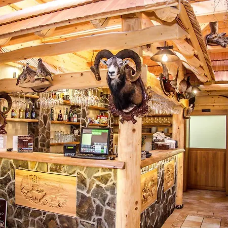 Aparthotel Salas Klak 3*