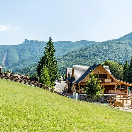 Aparthotel Salas Klak 3*