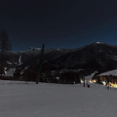 Salas Klak Aparthotel 3*