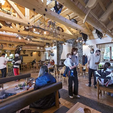 Aparthotel Salas Klak